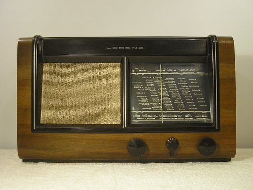 Lorenz Super 140 W
