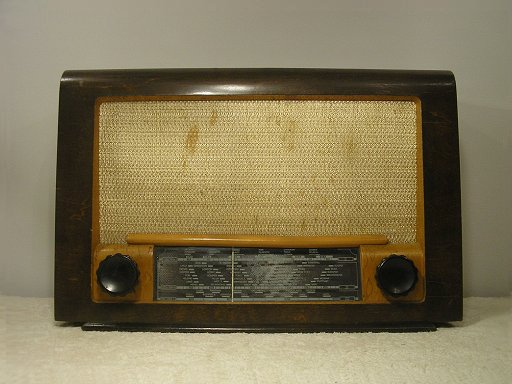Salora 850 V